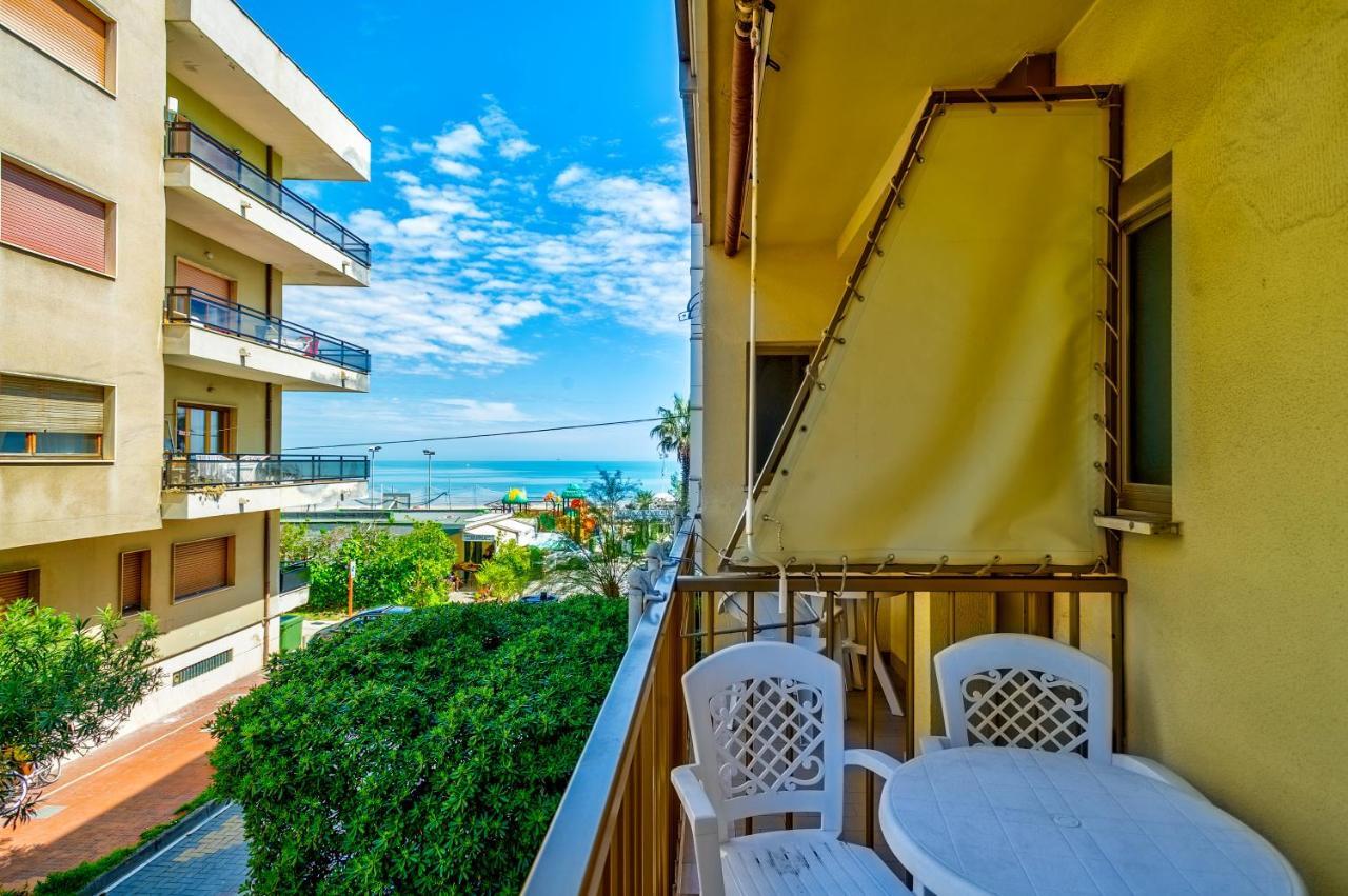 Hotel Miramare - ซิลวี มารีน่า ภายนอก รูปภาพ