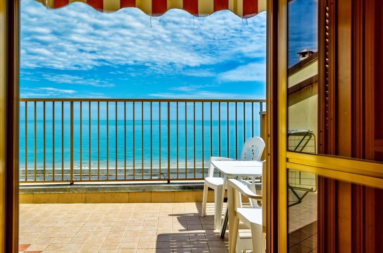Hotel Miramare - ซิลวี มารีน่า ภายนอก รูปภาพ